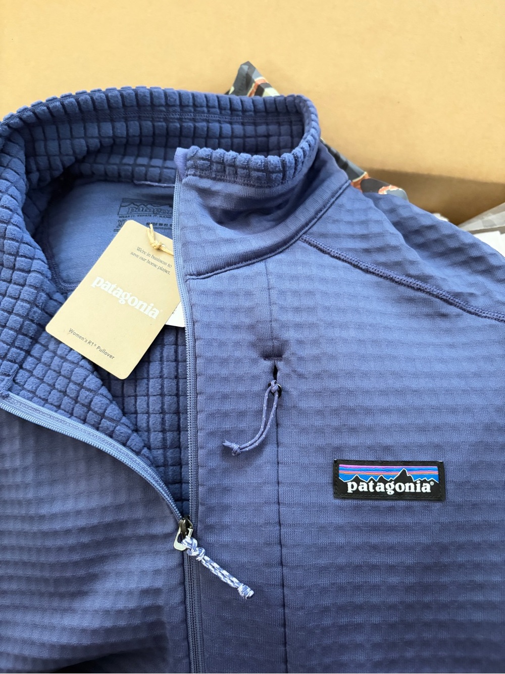Patagonia R1 Pullover Women's Size XL Solstice Purple NWT